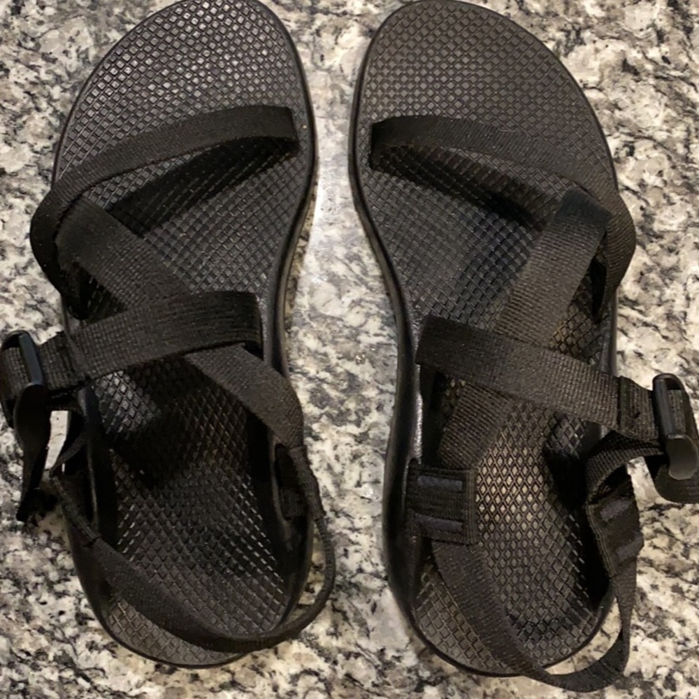 BRAND NEW WOMEN’S CHACOS